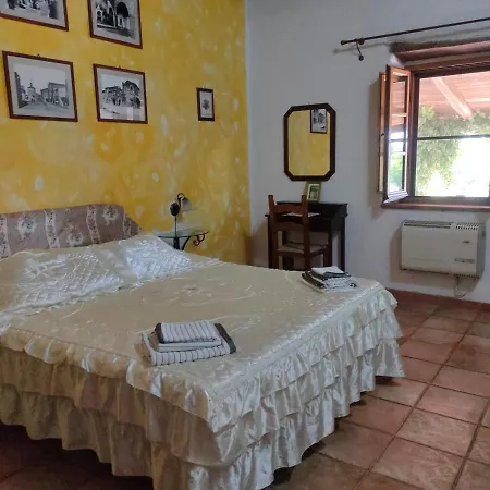 Bio Il Cavone Farm stay