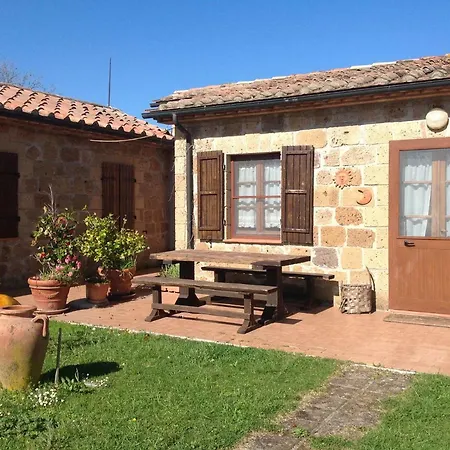 Bio Il Cavone Farm stay Sovana